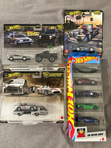 Hot wheels premium car - hot,