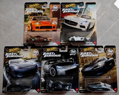 Hot wheels premium fast - hot,