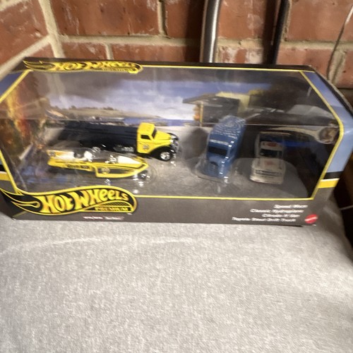Hot wheels premium - hot,