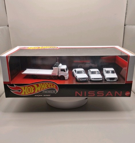 Hot wheels nissan - hot,