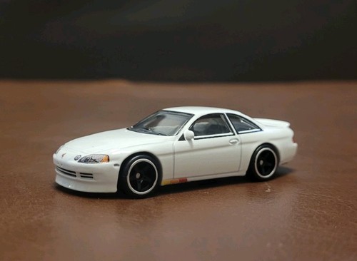 Hot wheels premium - wheels, toyota