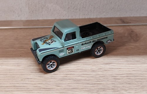 Hot wheels land - rover, premium