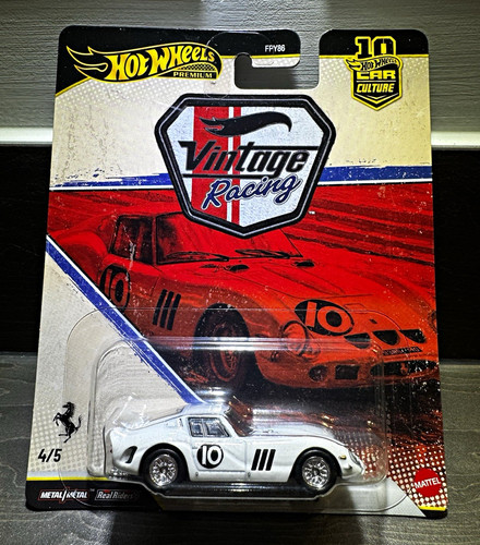 Hot wheels premium car culture - car,