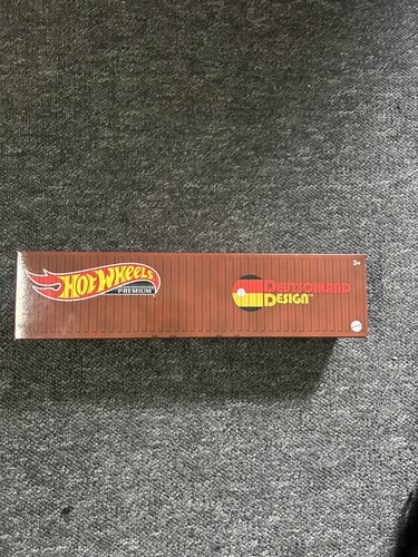 Hot wheels premium - hot,